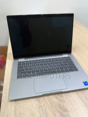 Laptop Dell Latitude 5320 8GB Intel Core i5 SSD 256GB