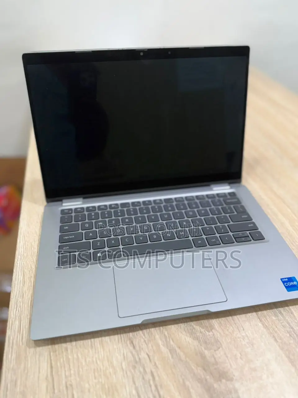 Laptop Dell Latitude 5320 8GB Intel Core i5 SSD 256GB