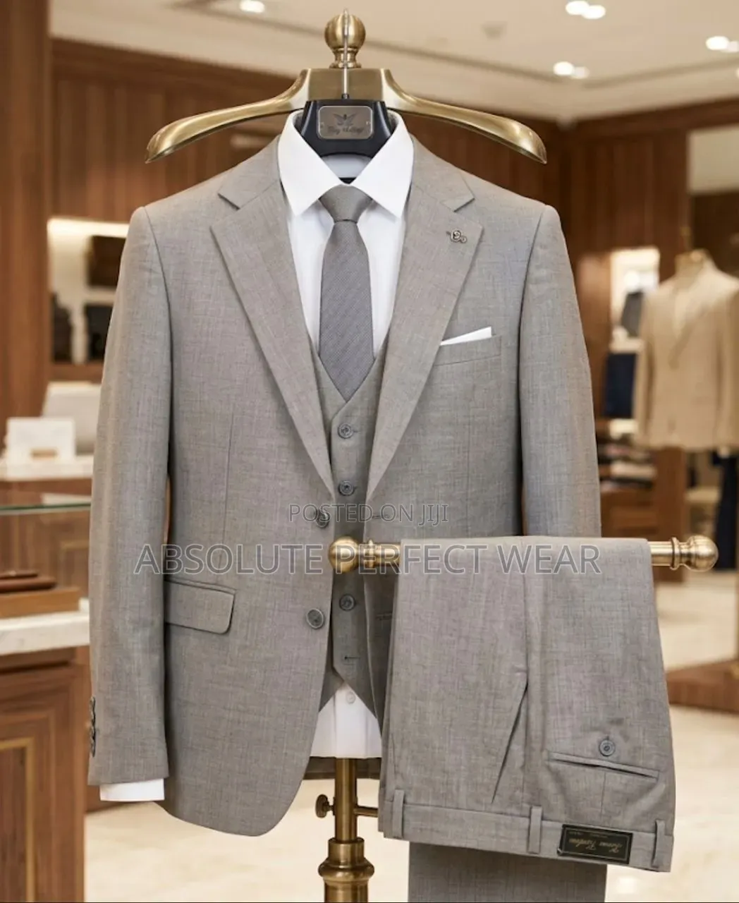 Classic Suit for Occasion