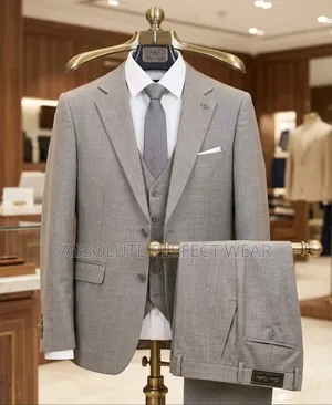 Classic Suit for Occasion