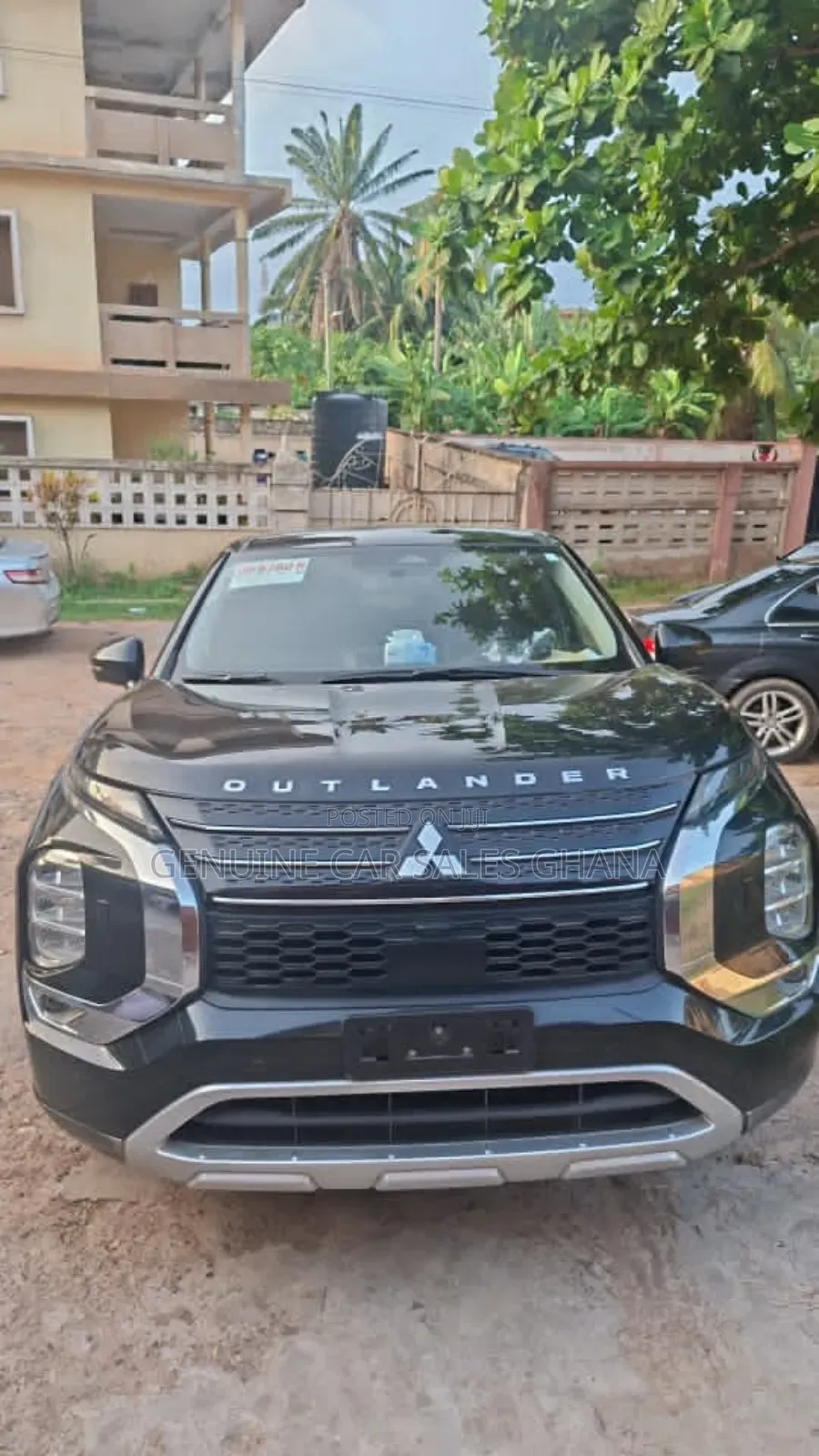 Mitsubishi Outlander 2022 Black