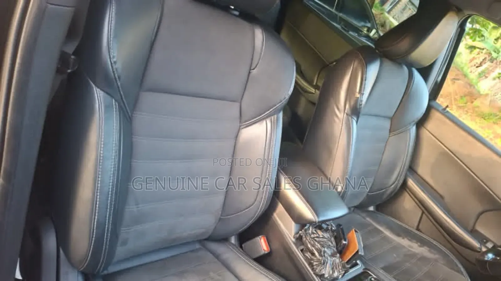 Mitsubishi Outlander 2022 Black