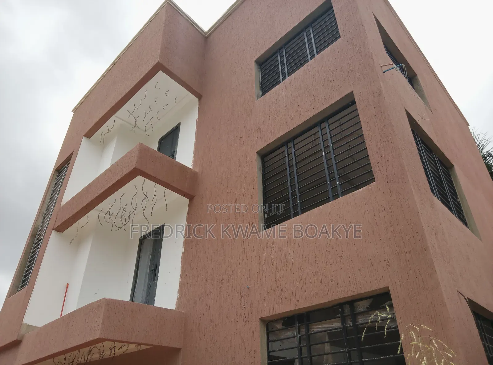 4bdrm House in Brother K Estate, Kumasi Metropolitan for sale