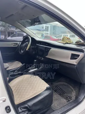Toyota Corolla S 4dr Sedan (1.8L 4cyl CVT) 2015 White
