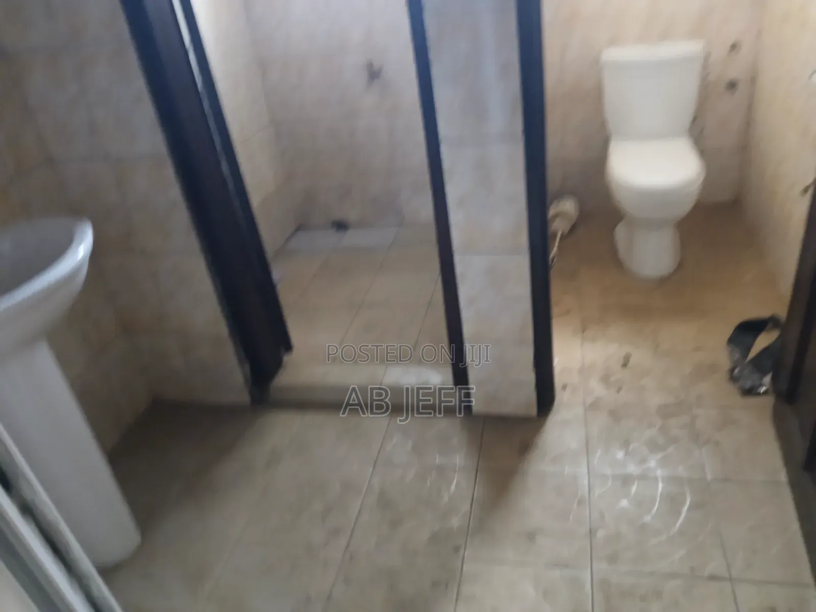 4bdrm House in Nyankyreniase, Kumasi Metropolitan for sale