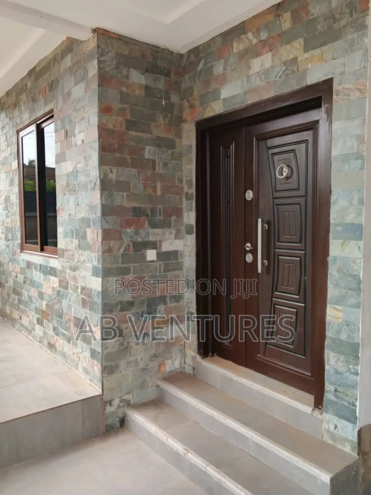 2bdrm Apartment in Oyibi Police Station, Valley View Area for rent
