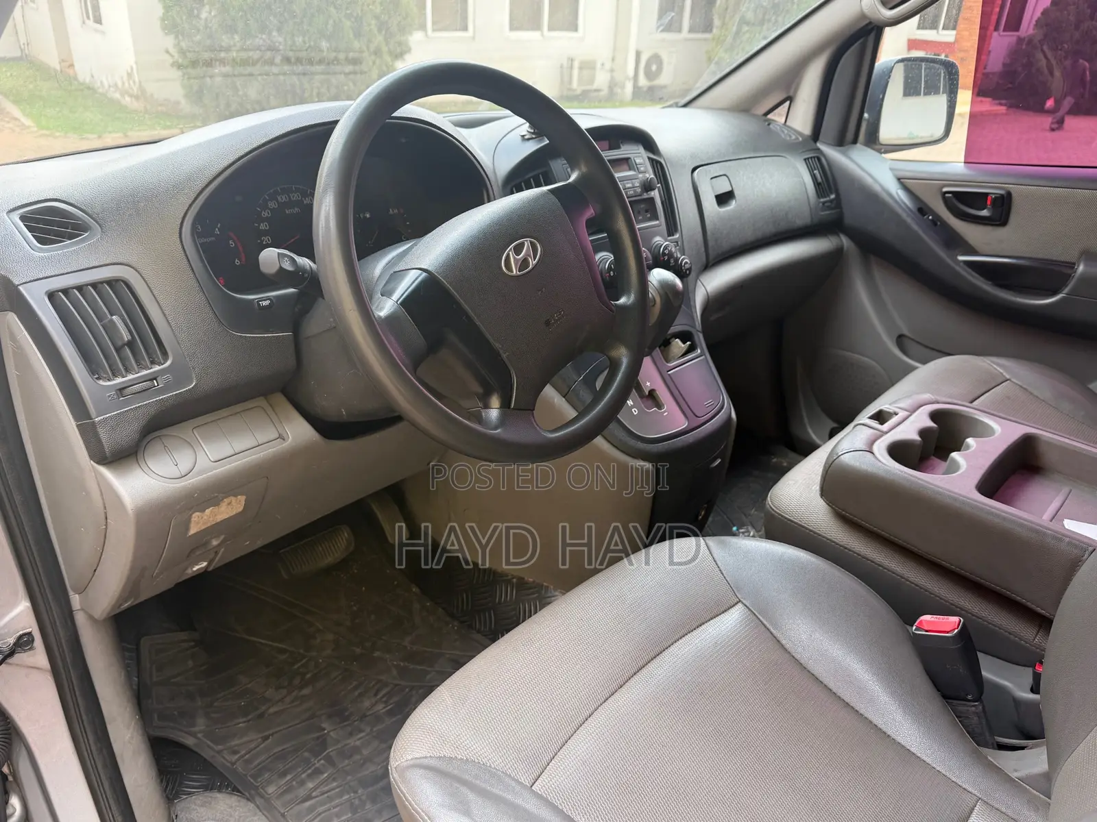 Hyundai Starex 2011 Silver