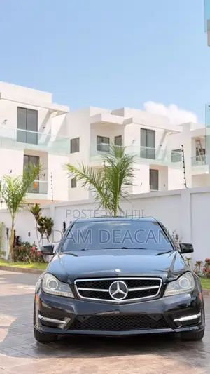 Mercedes-Benz C250 2014 Black