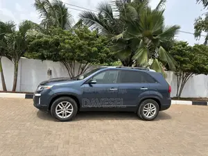 Kia Sorento 2013 Blue