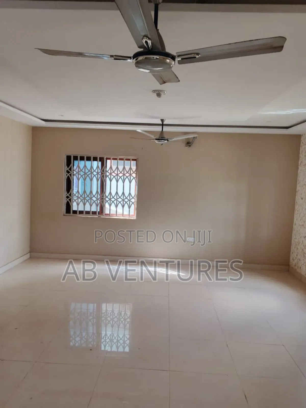 2bdrm Apartment in Oyibi, Valley View Area for rent