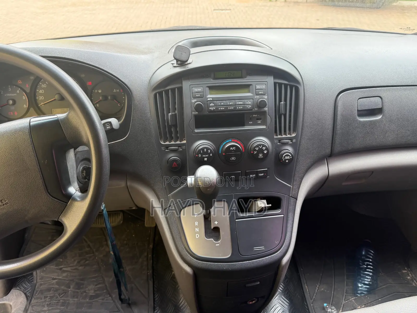 Hyundai Starex 2011 Silver