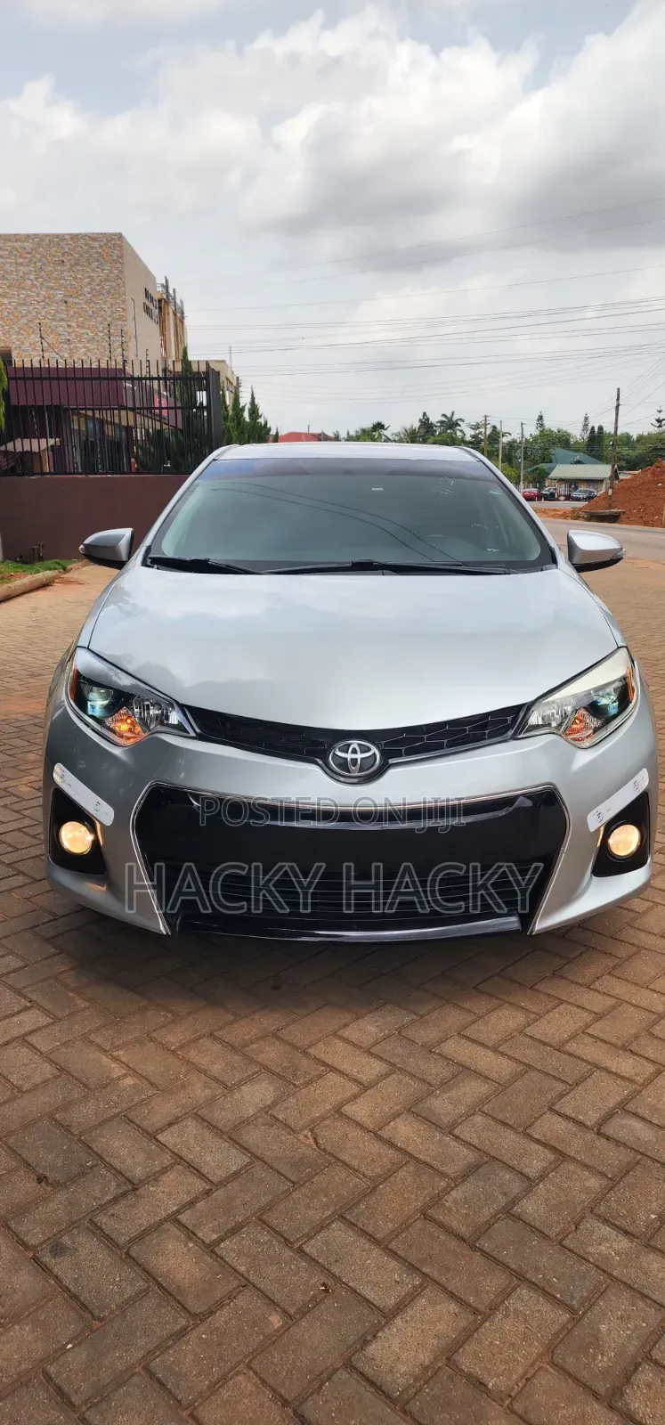 Toyota Corolla S 4dr Sedan (1.8L 4cyl CVT) 2016 Silver
