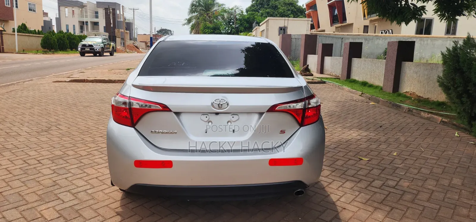 Toyota Corolla S 4dr Sedan (1.8L 4cyl CVT) 2016 Silver