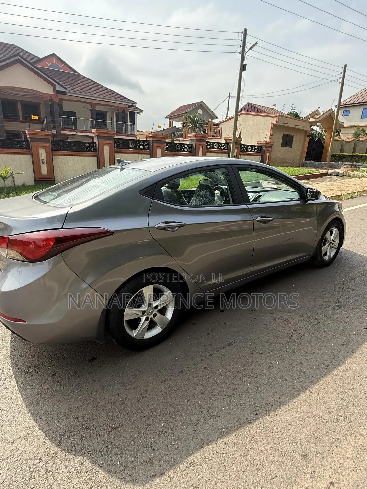 Hyundai Elantra SE 4dr Sedan (1.8L 4cyl 6M) 2014 Gray