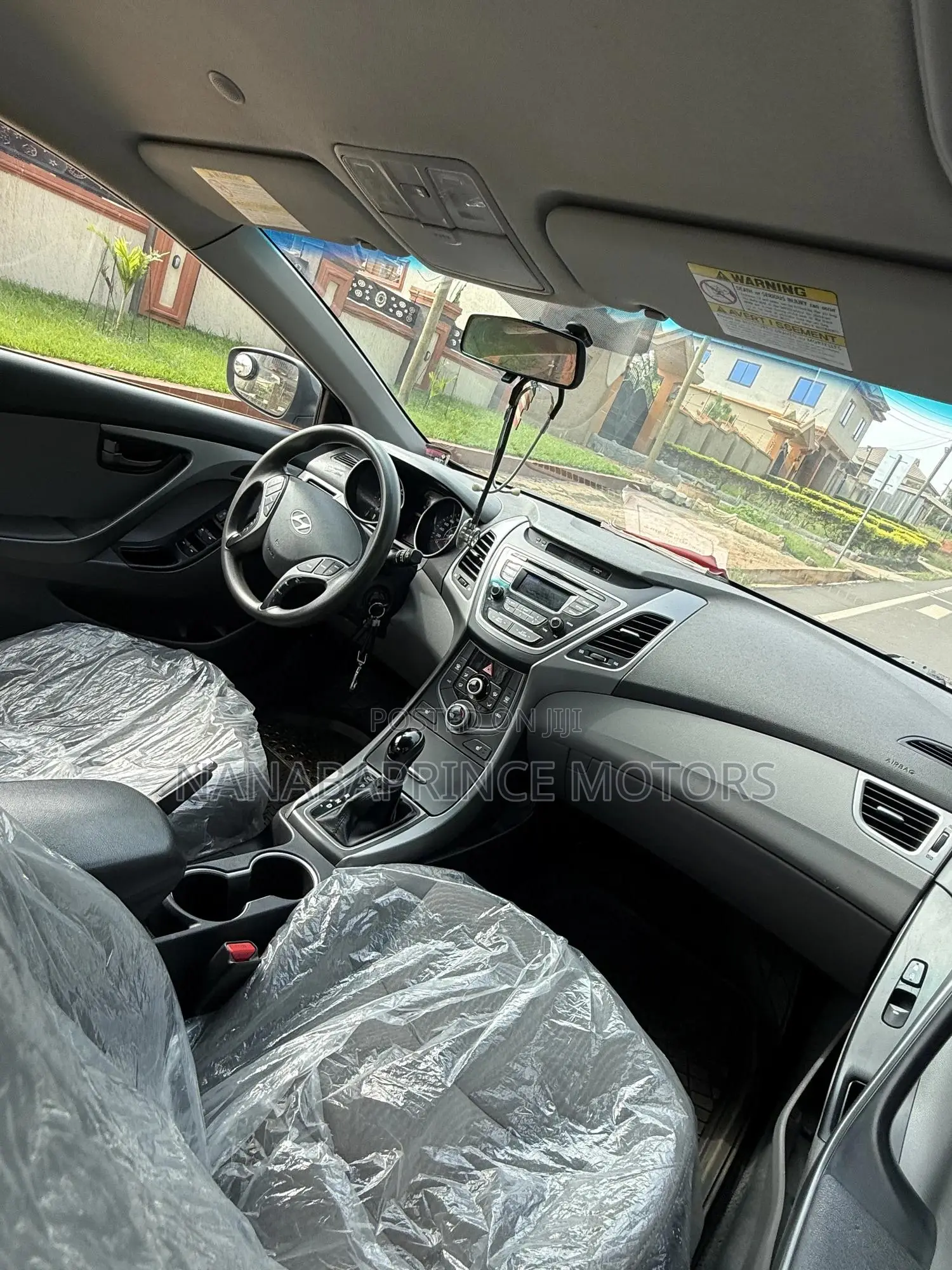 Hyundai Elantra SE 4dr Sedan (1.8L 4cyl 6M) 2014 Gray