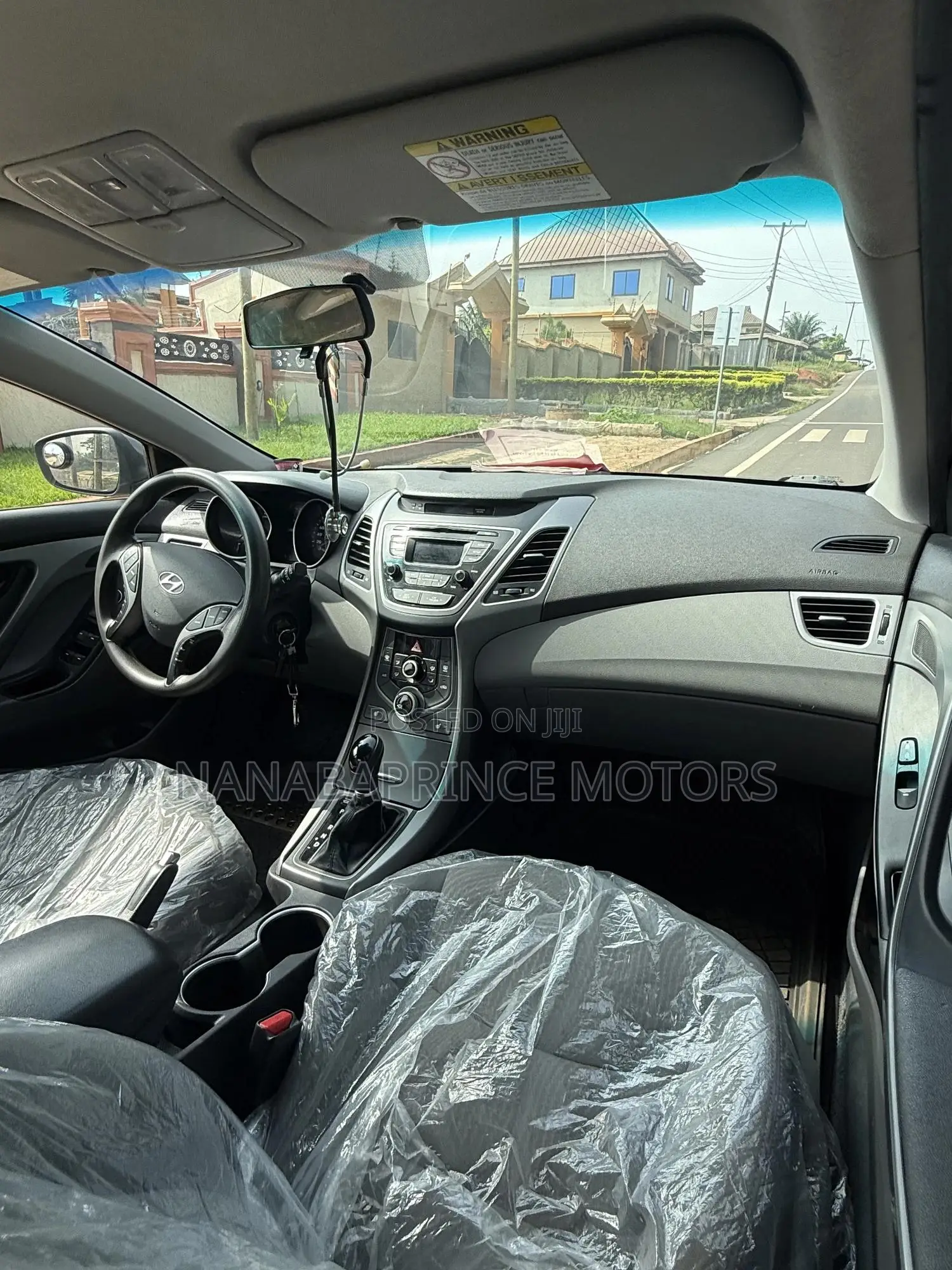 Hyundai Elantra SE 4dr Sedan (1.8L 4cyl 6M) 2014 Gray