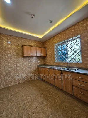 3bdrm Apartment in Parakou Estate for rent