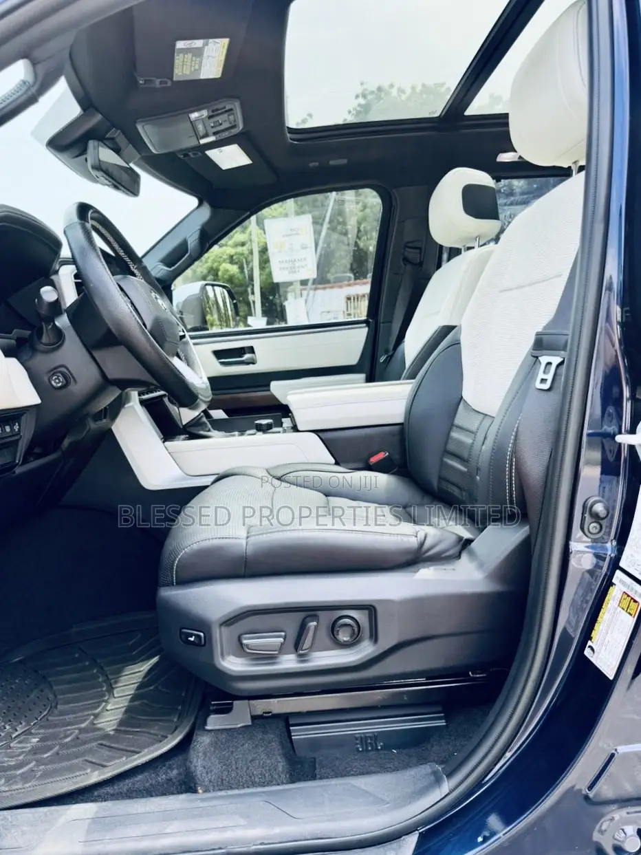 Toyota Sequoia Capstone 4WD 2024 Blue
