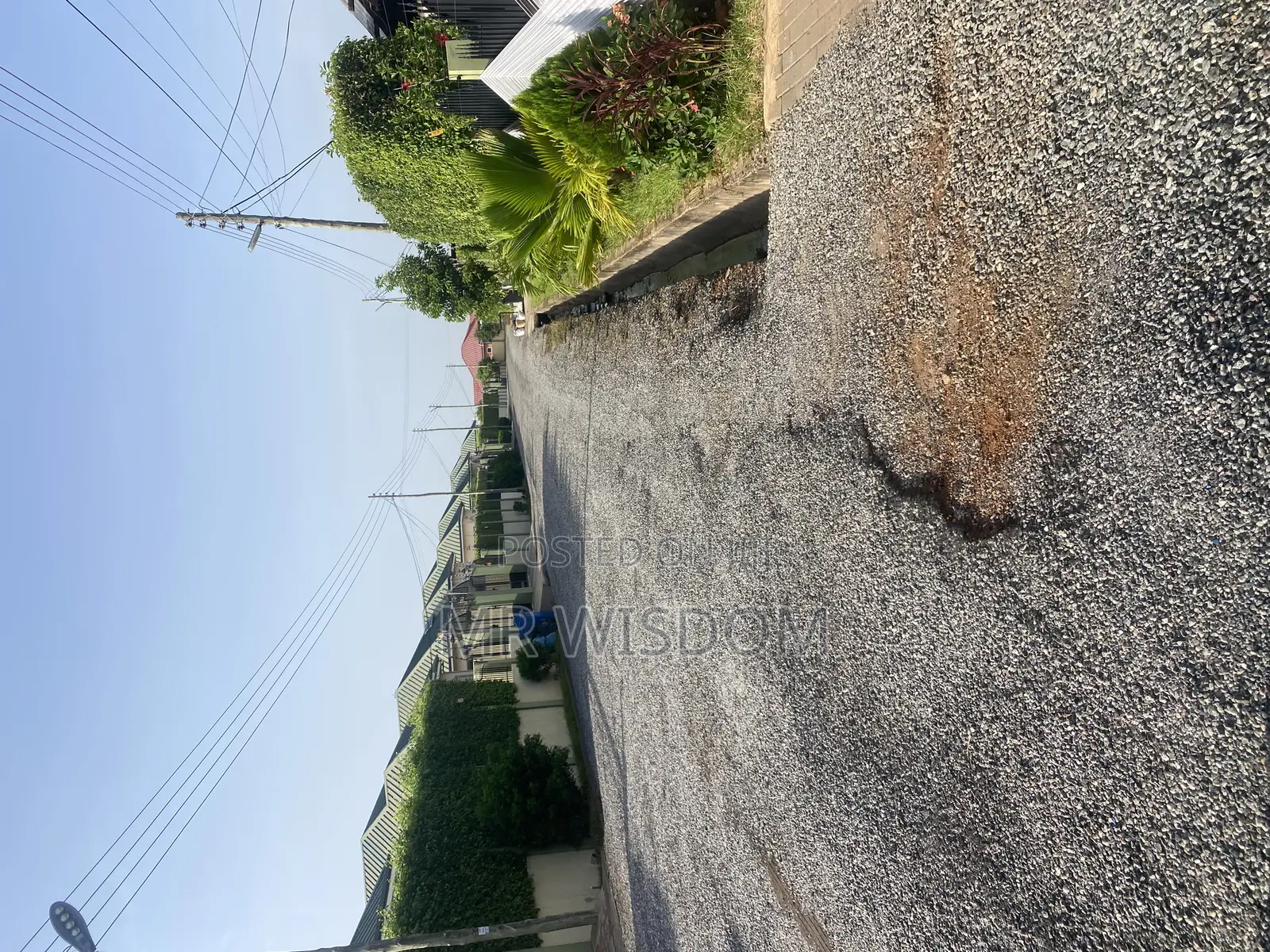 4bdrm Bungalow in Lakeside Estate for rent