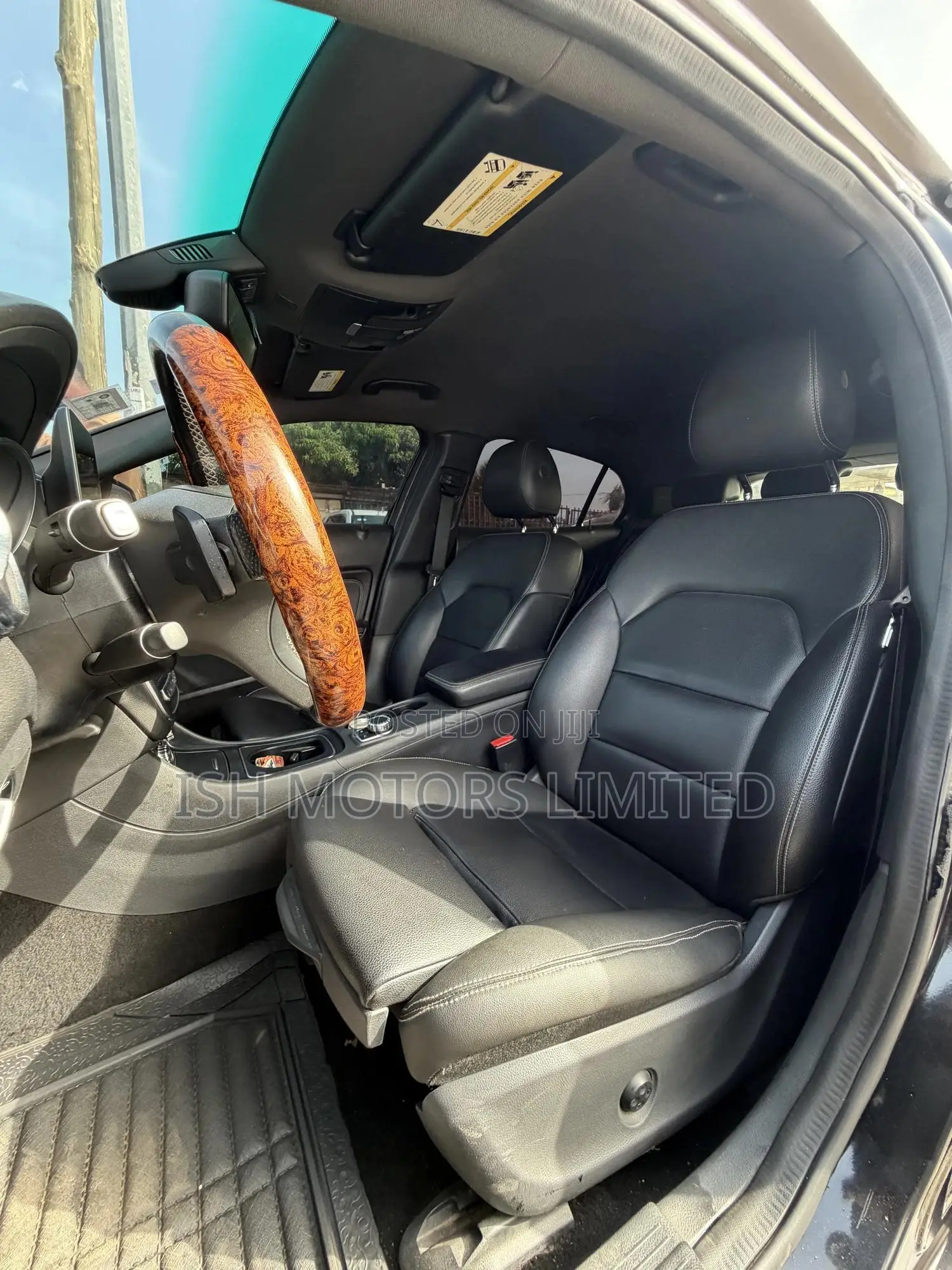 Mercedes-Benz GLA 250 2017 Black