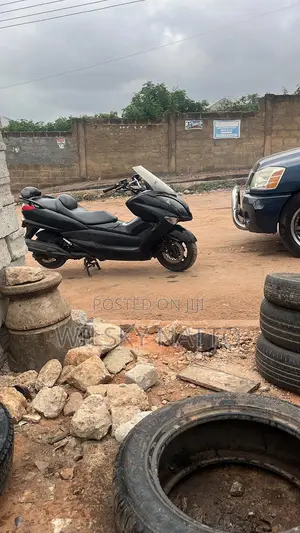 Yamaha Majesty 2014 Black