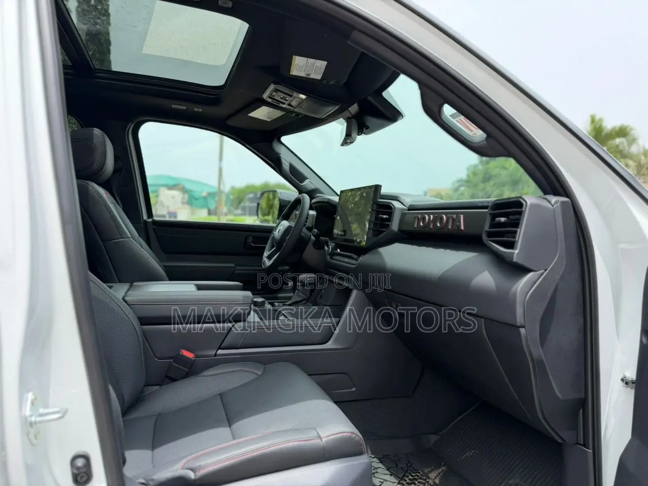 Toyota Sequoia TRD PRO 4WD 2026 White