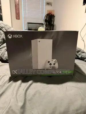 White Xbox Series X With 11 Games