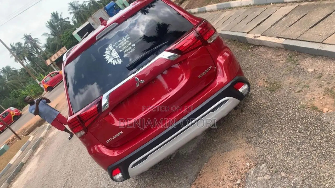Mitsubishi Outlander SEL AWC 2019 Red