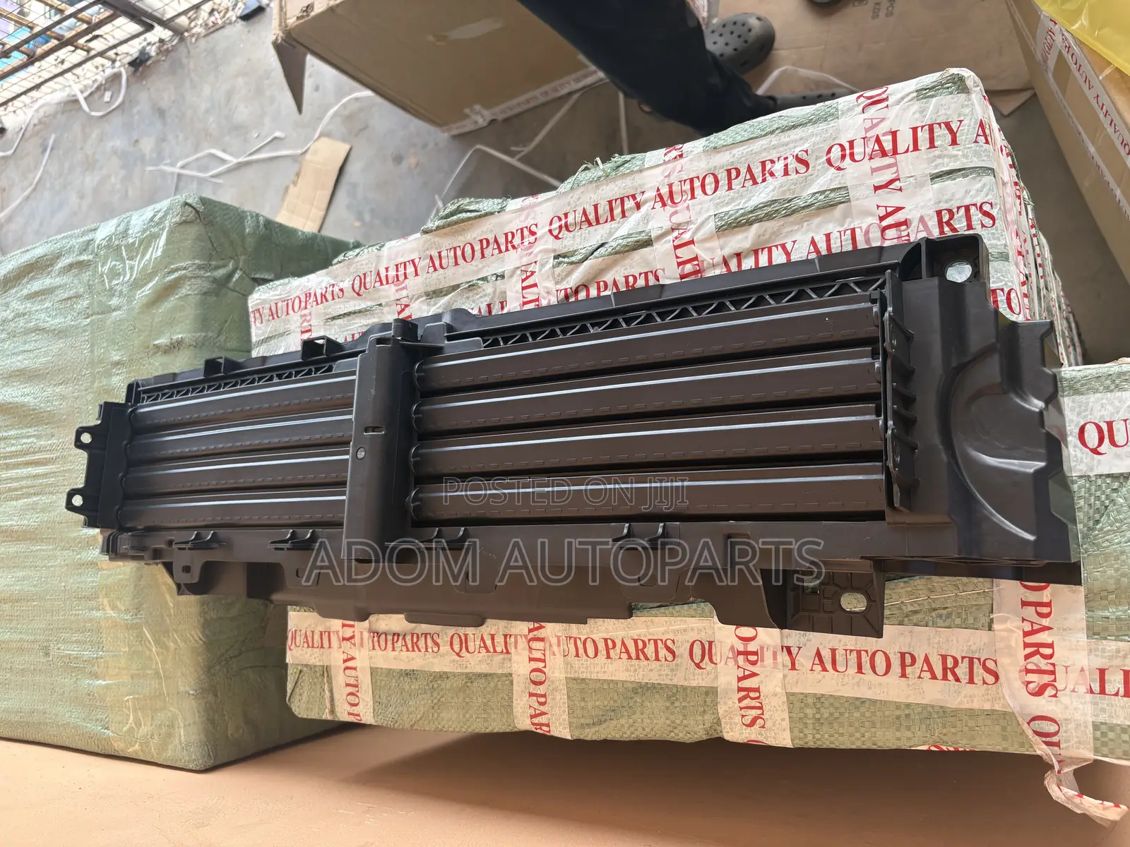 Honda Accord Shutter Grill 2018 2019 2020 2021 2022