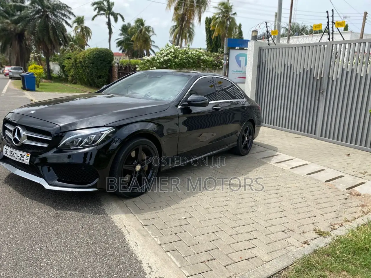 Mercedes-Benz C300 Sport 4Matic Sedan AWD (2.0L 4cyll 7A) 2016 Black