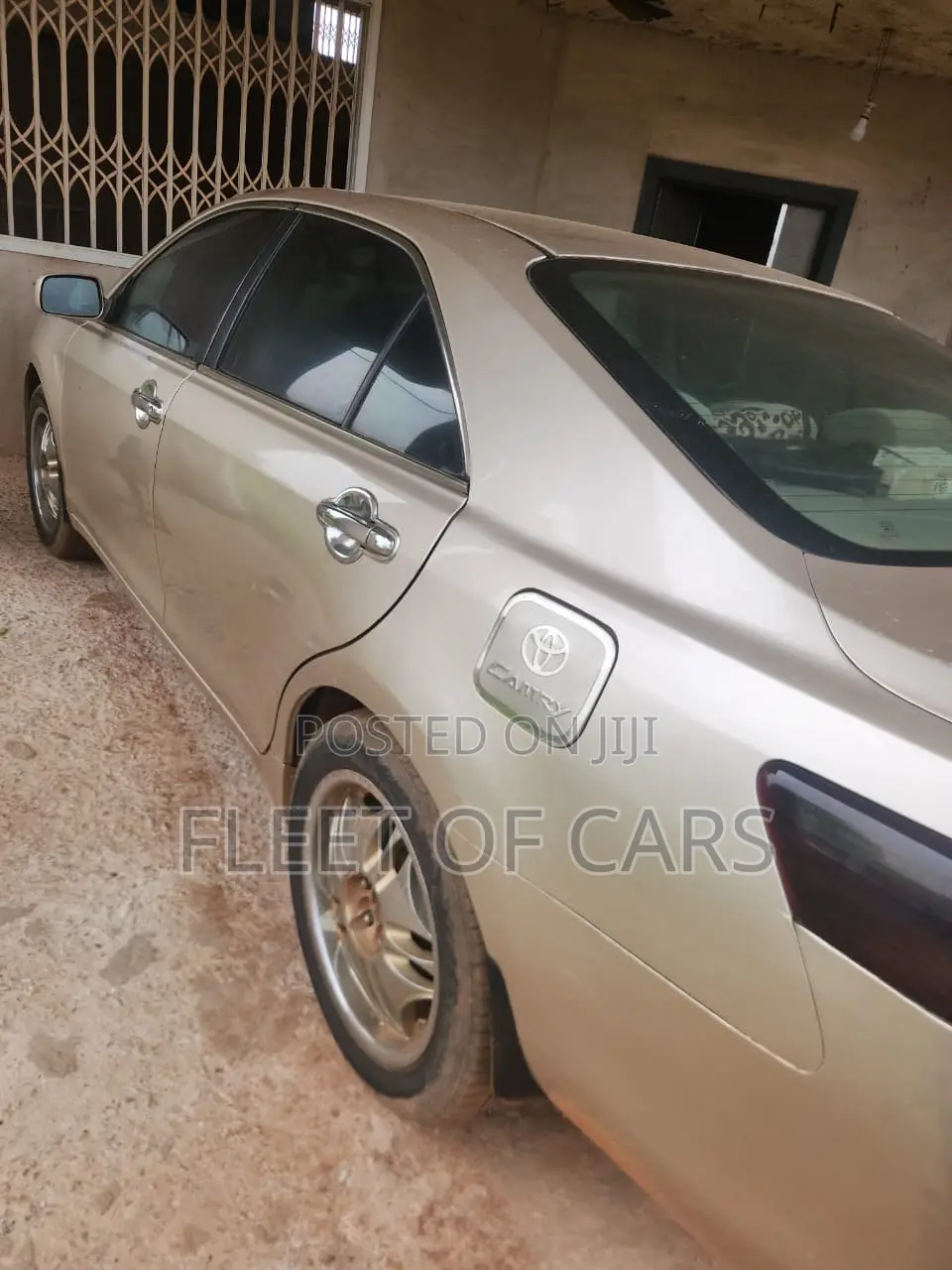 Toyota Camry 2009 Gold