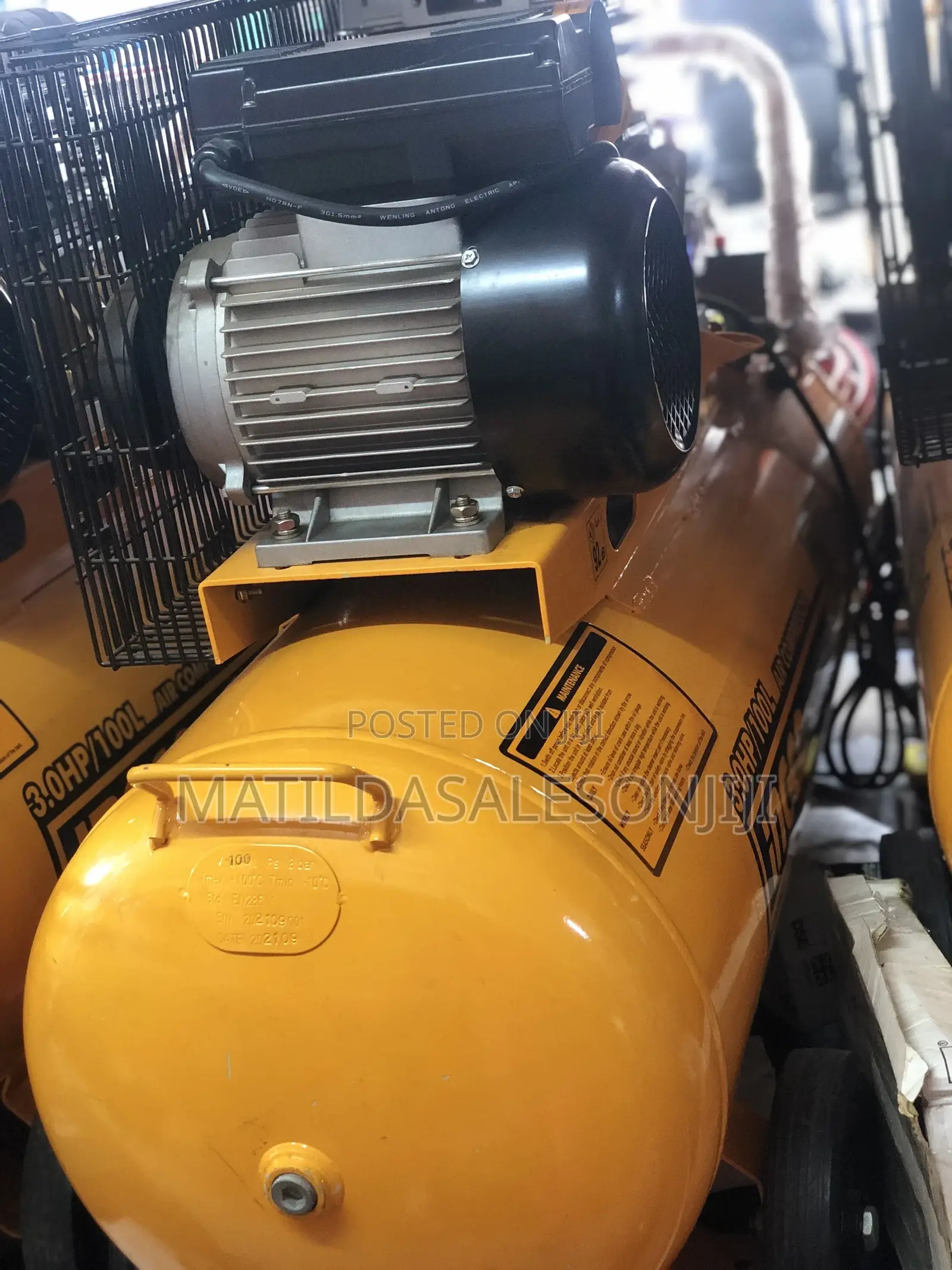 Industrial Compressor Machine