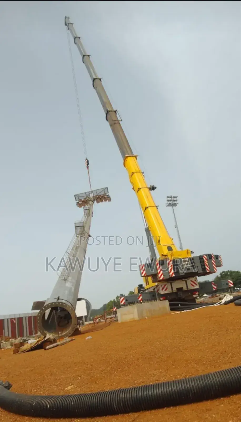 100 Tons Mobile Crane