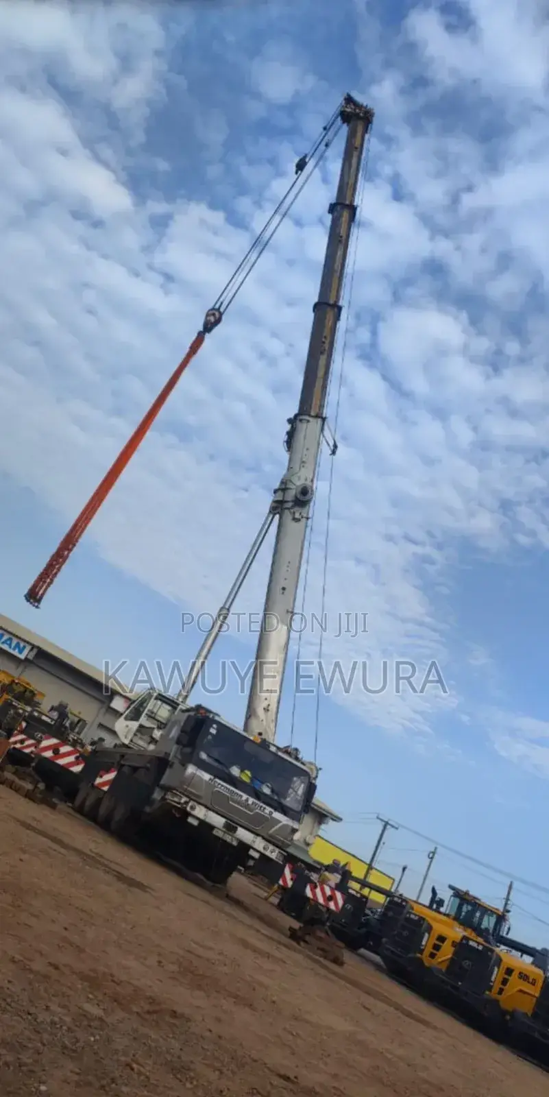 100 Tons Mobile Crane