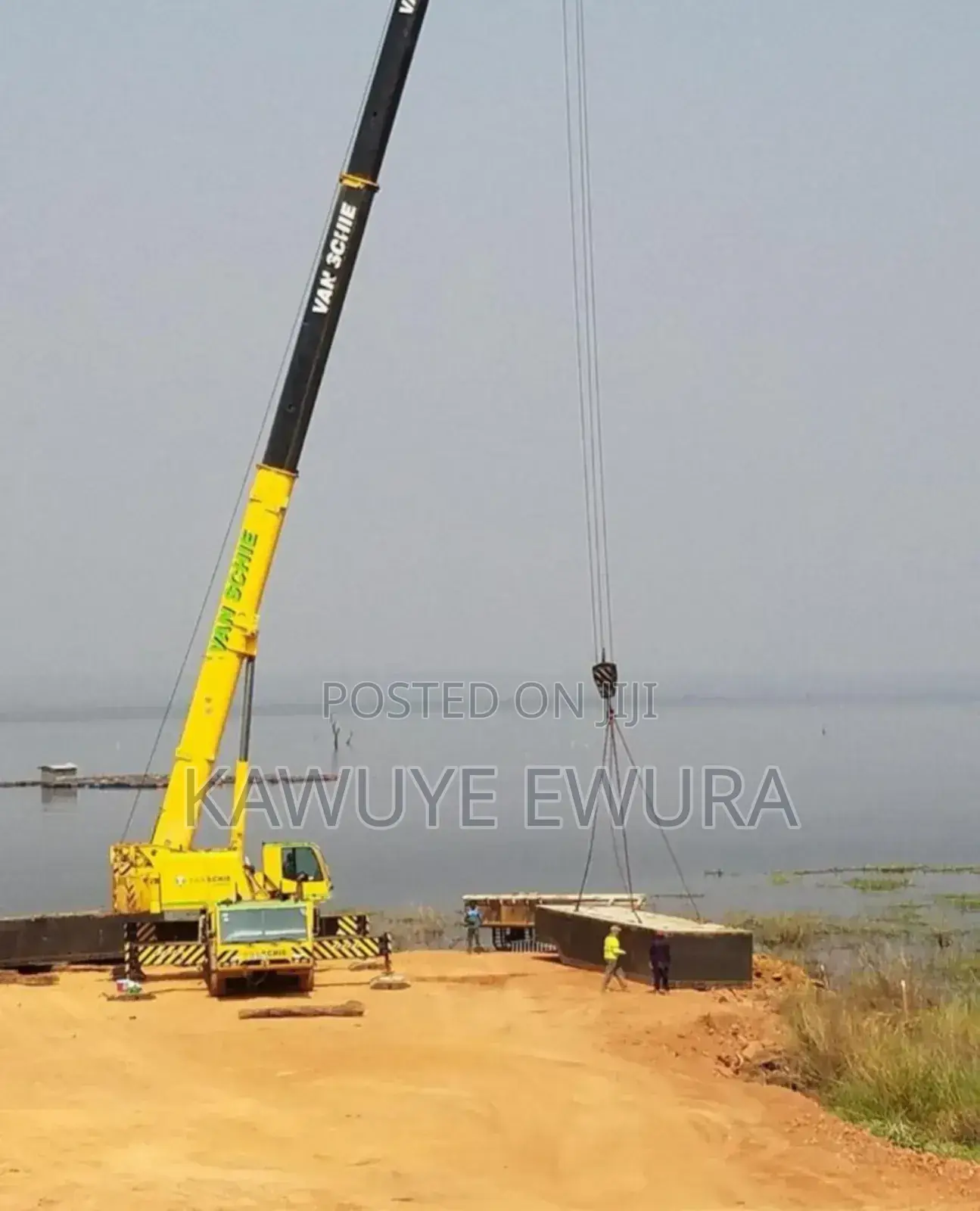 100 Tons Mobile Crane