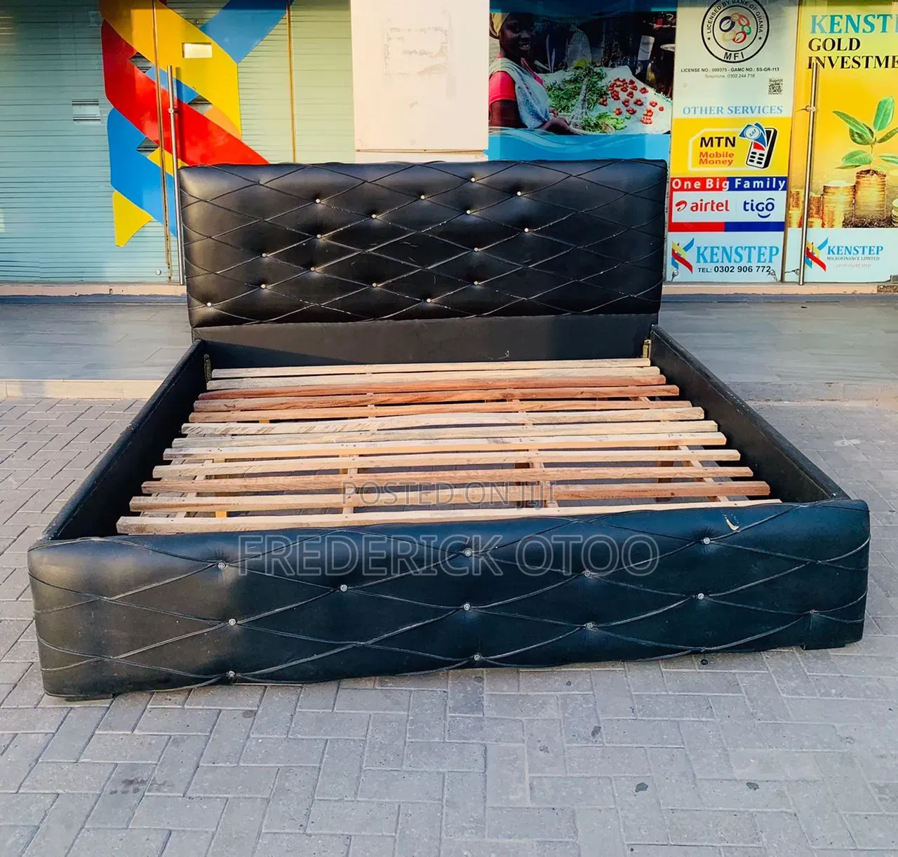 King Sizs Bed Frame