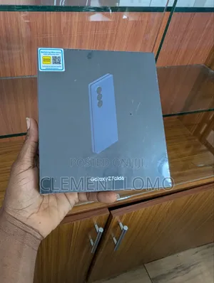 New Samsung Galaxy Fold 512 GB Blue