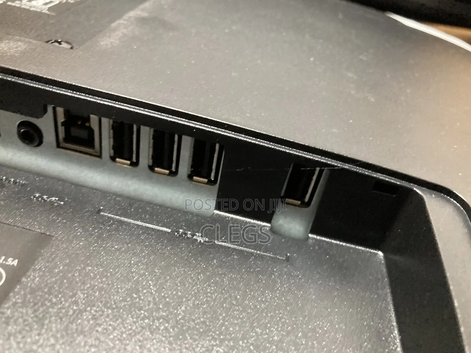 Edgeless Monitors Available