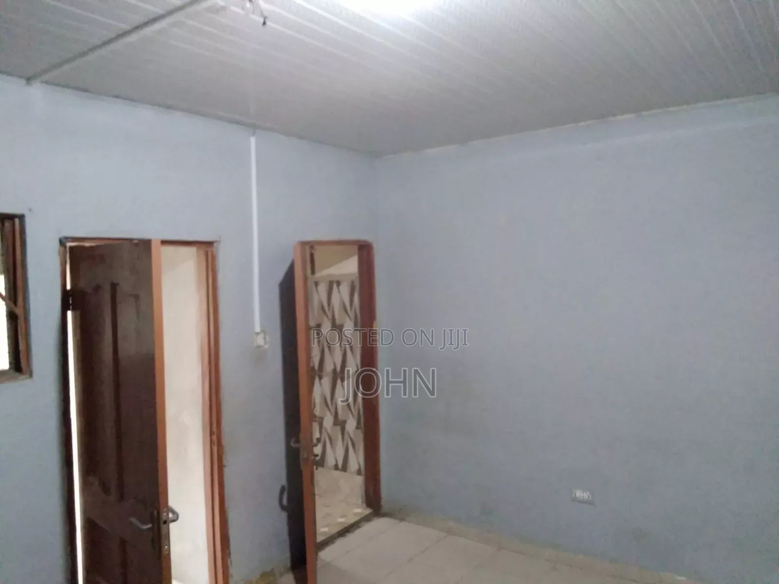 1bdrm Room & Parlour in Survivorestates, Old Barrier for rent