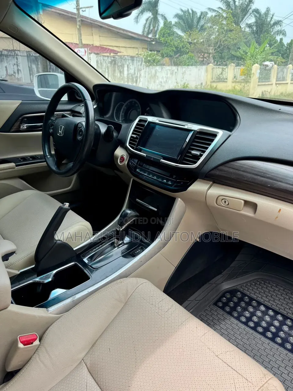 Honda Accord Sport 4dr Sedan FWD (2.4L 4cyl 2A) 2016 White
