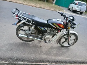Royal RY125 2024 Black
