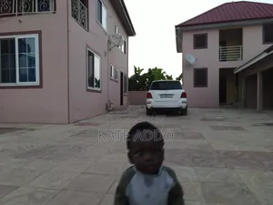 Furnished 9bdrm Apartment in Weija for sale