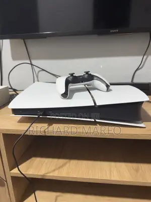Ps5 Slim Digital With 6 Offline Games