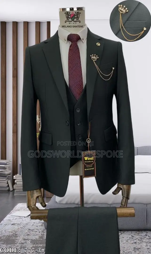 Melano Three Piece