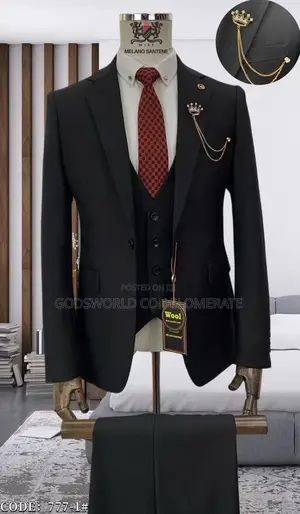 Melano Three Piece