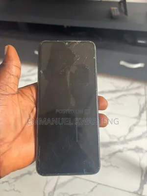 Infinix Hot 9 Play 32 GB Black