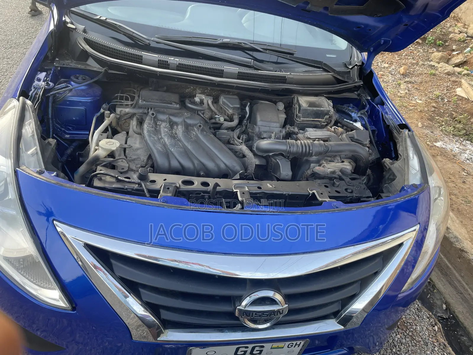 Nissan Versa 1.6 SV 2017 Blue