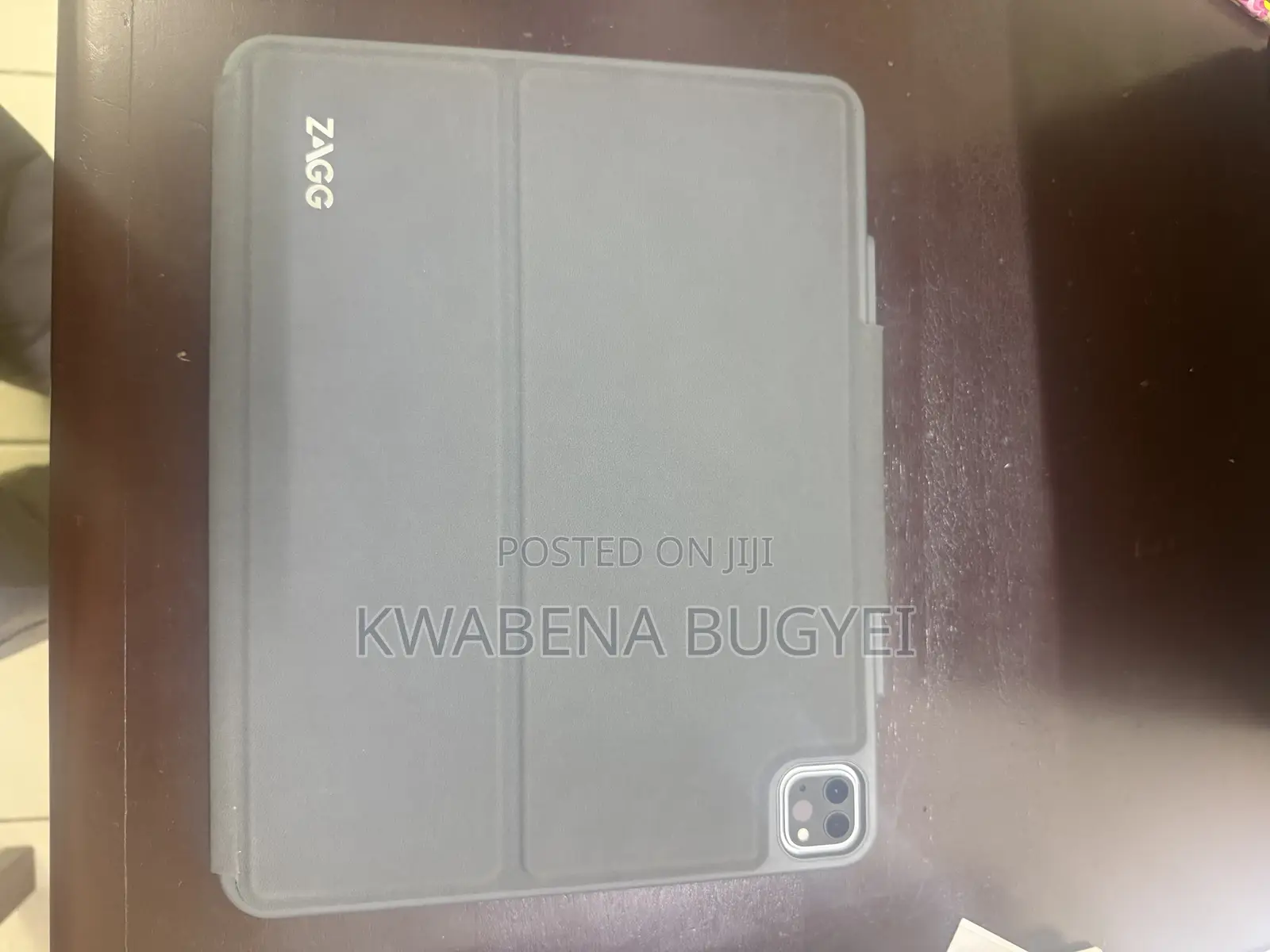 Apple iPad Pro 12.9 (2021) 128 GB Silver