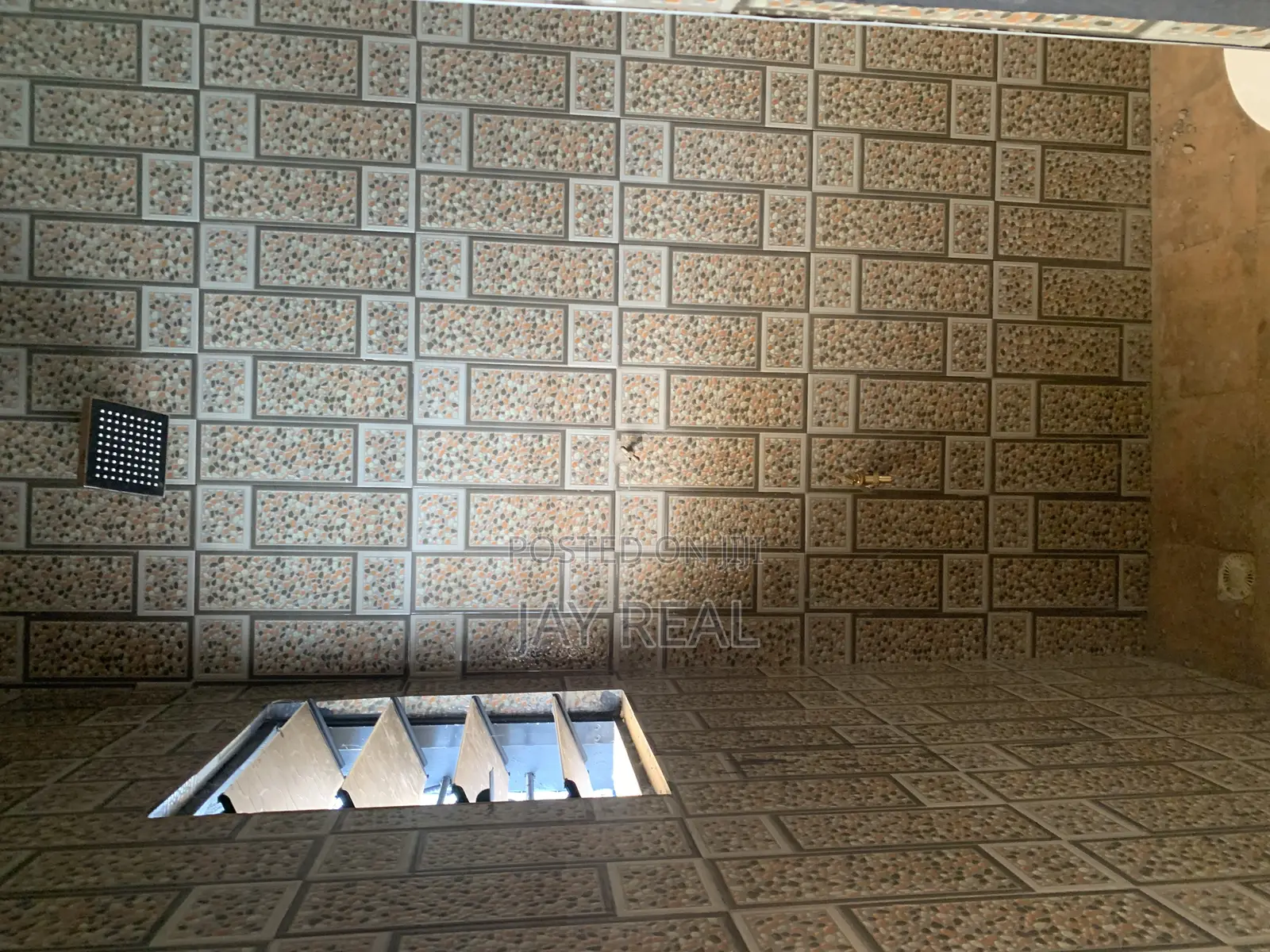 1bdrm Apartment in Jay Real Estate., Kasoa for rent