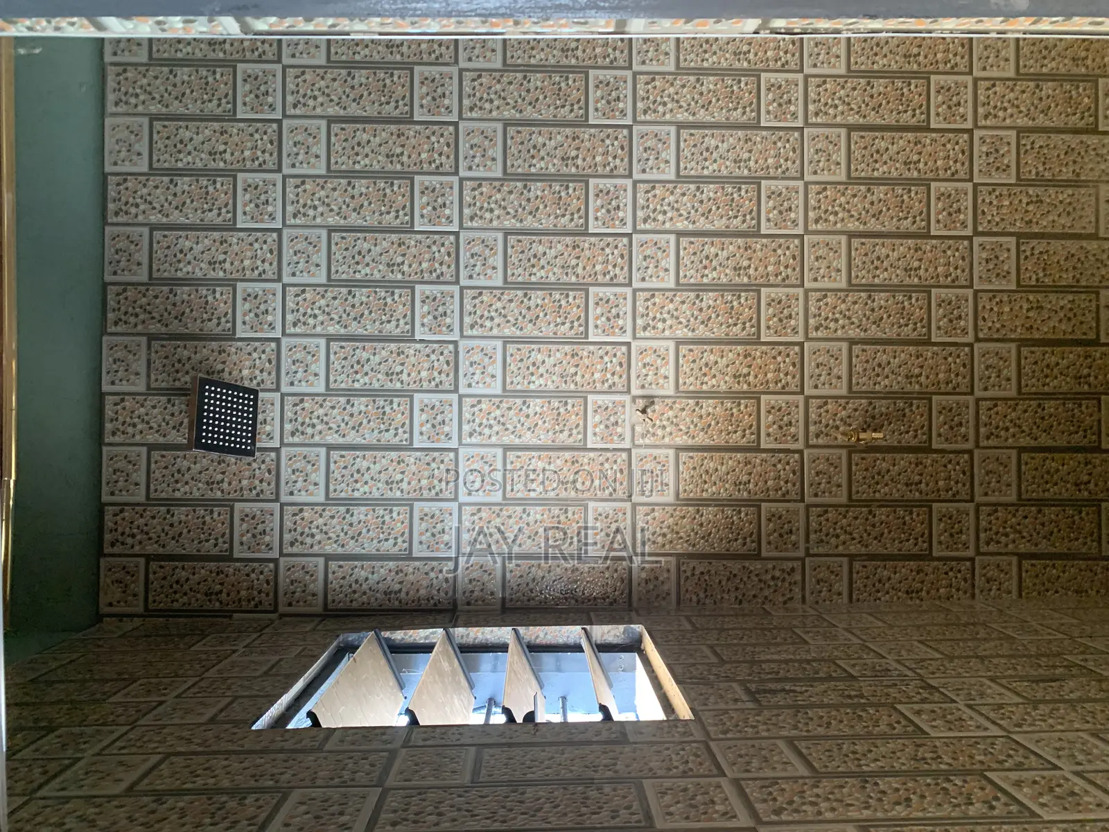1bdrm Apartment in Jay Real Estate., Kasoa for rent